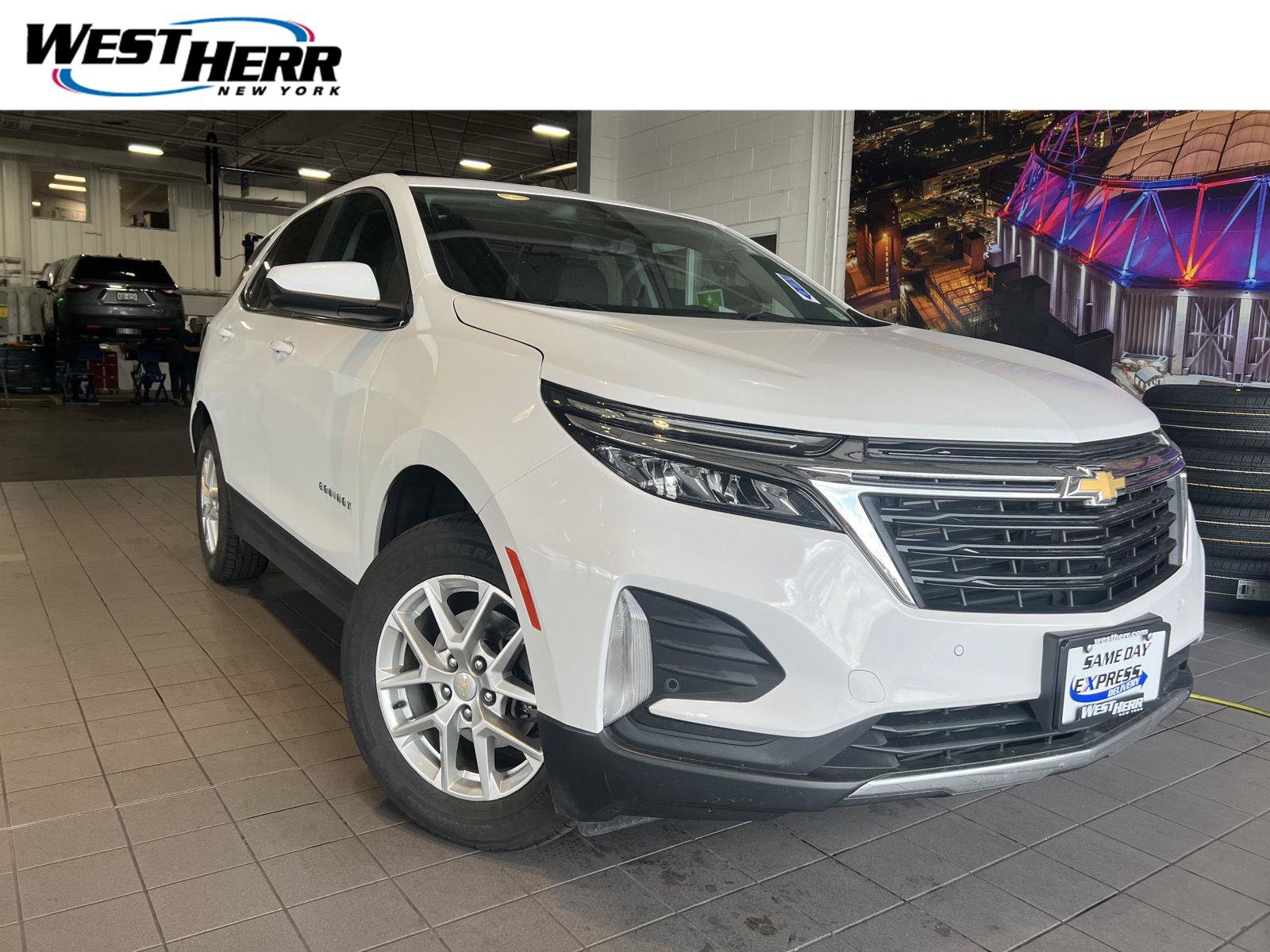 Used 2023 Chevrolet Equinox LT w/ LPO, Floor Liner Package AWD/4WD image 1