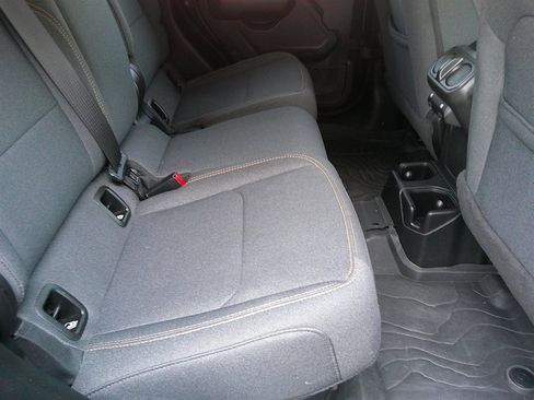 Used 2024 Jeep Gladiator Sport image 35