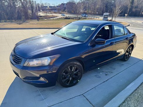 Used 2008 Honda Accord EX-L image 2