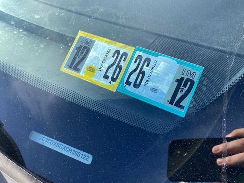 Used 2012 Dodge Charger SE w/ Sport Appearance Group image 27