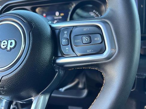 Used 2024 Jeep Wrangler Unlimited Sahara image 20