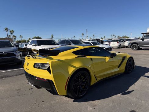 Used 2019 Chevrolet Corvette ZR1 w/ Chrome Badge Package image 11