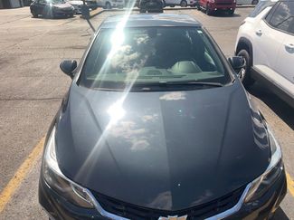 Used 2018 Chevrolet Cruze LT w/ Convenience Package FWD video 1