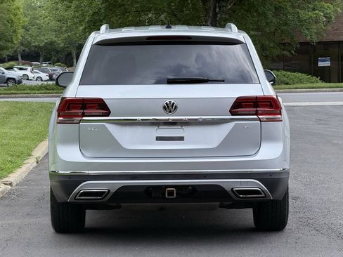 Used 2018 Volkswagen Atlas SEL FWD image 5