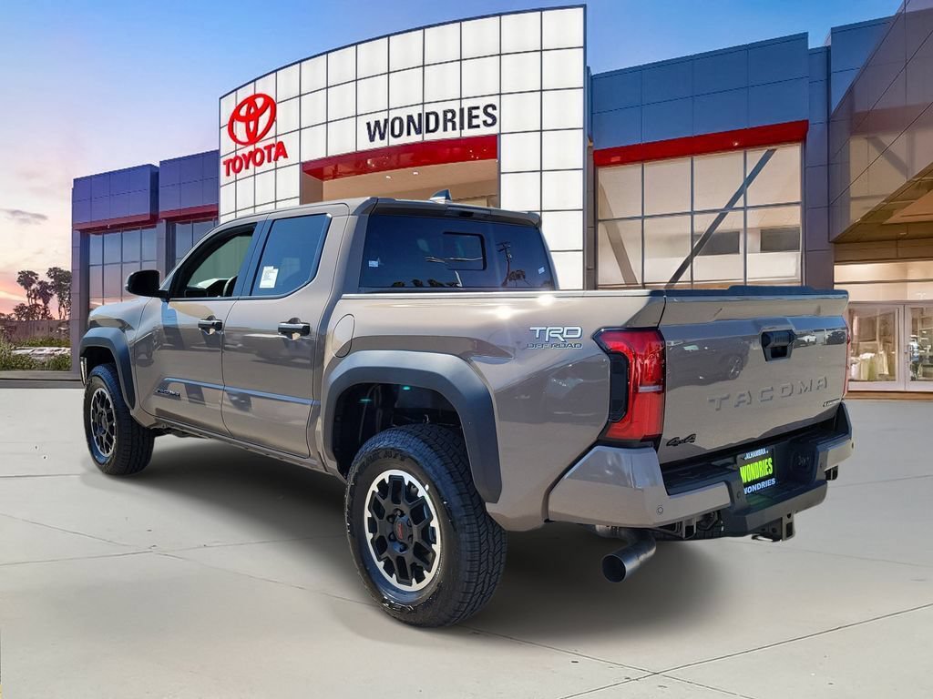 New 2026 Toyota Tacoma TRD Off-Road w/ TRD Off Road Upgrade Package AWD/4WD image 3