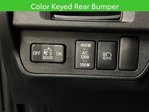 Used 2019 Toyota Tacoma TRD Sport AWD/4WD image 15