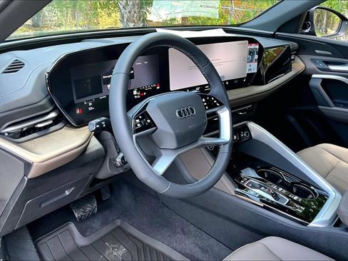 New 2026 Audi Q5 Premium Plus AWD/4WD image 14
