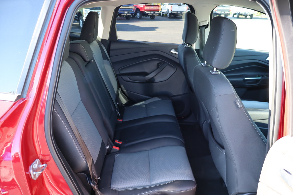 Used 2019 Ford Escape SE FWD image 30
