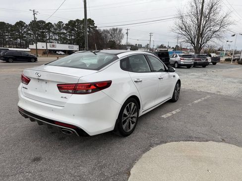 Used 2016 Kia Optima SX image 6