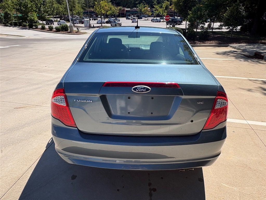 Used 2011 Ford Fusion SE w/ 201A Rapid Spec Order Code FWD image 4