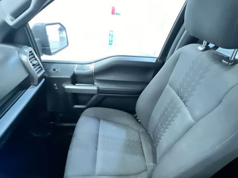 Used 2018 Ford F150 XLT w/ Equipment Group 302A Luxury image 32