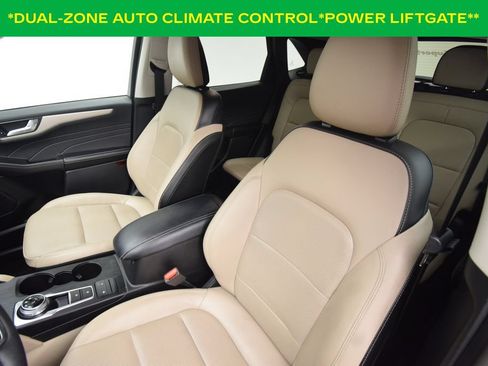 Used 2022 Ford Escape SEL AWD/4WD image 12