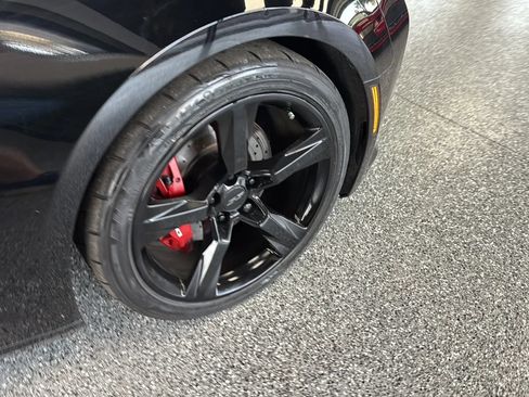 Used 2017 Chevrolet Camaro SS RWD image 28