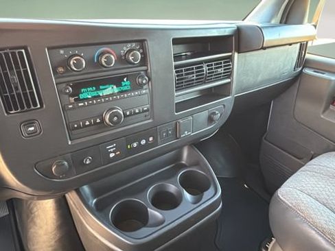 Used 2024 Chevrolet Express 3500 LT w/ LT Preferred Equipment Group RWD image 21