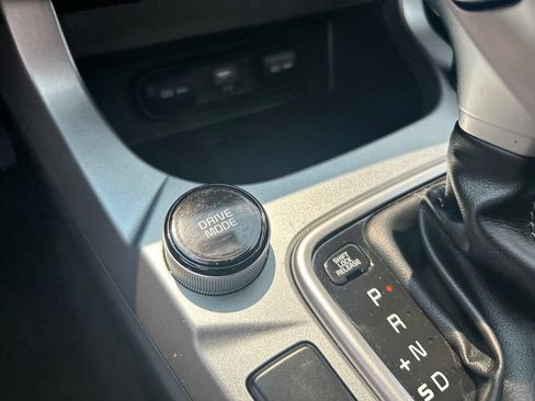 Used 2026 Kia Seltos LX FWD image 19
