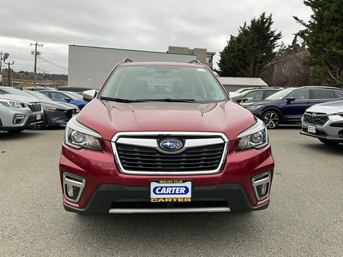 Used 2019 Subaru Forester Touring image 3
