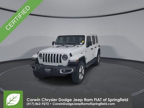 Used 2019 Jeep Wrangler Unlimited Sahara image 5