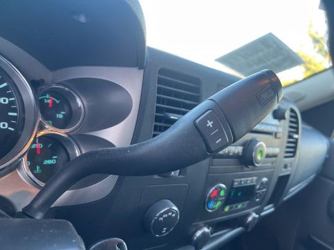 Used 2013 GMC Sierra 1500 SLE w/ Power Tech Package image 13