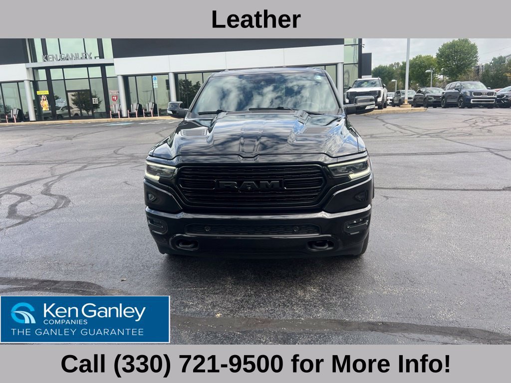 Used 2020 RAM 1500 Limited w/ Black Appearance Package AWD/4WD image 2
