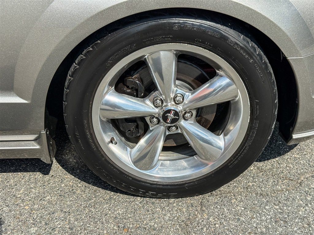 Used 2008 Ford Mustang GT RWD image 37