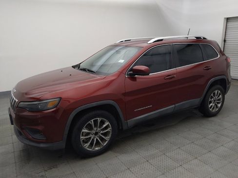 Used 2020 Jeep Cherokee Latitude Plus FWD image 2