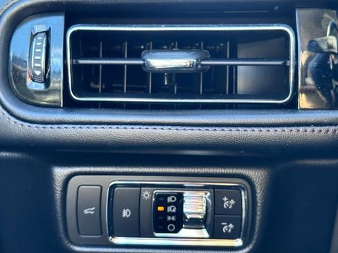 Used 2023 Lincoln Aviator Reserve w/ Equipment Group 201A image 13