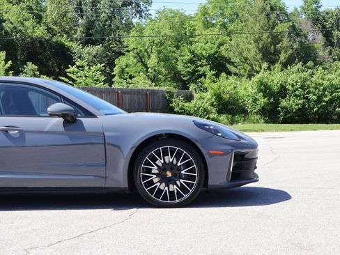 Used 2025 Porsche Panamera 4 AWD/4WD image 10