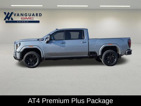 Used 2024 GMC Sierra 2500 AT4 w/ AT4 Premium Plus Package AWD/4WD image 4