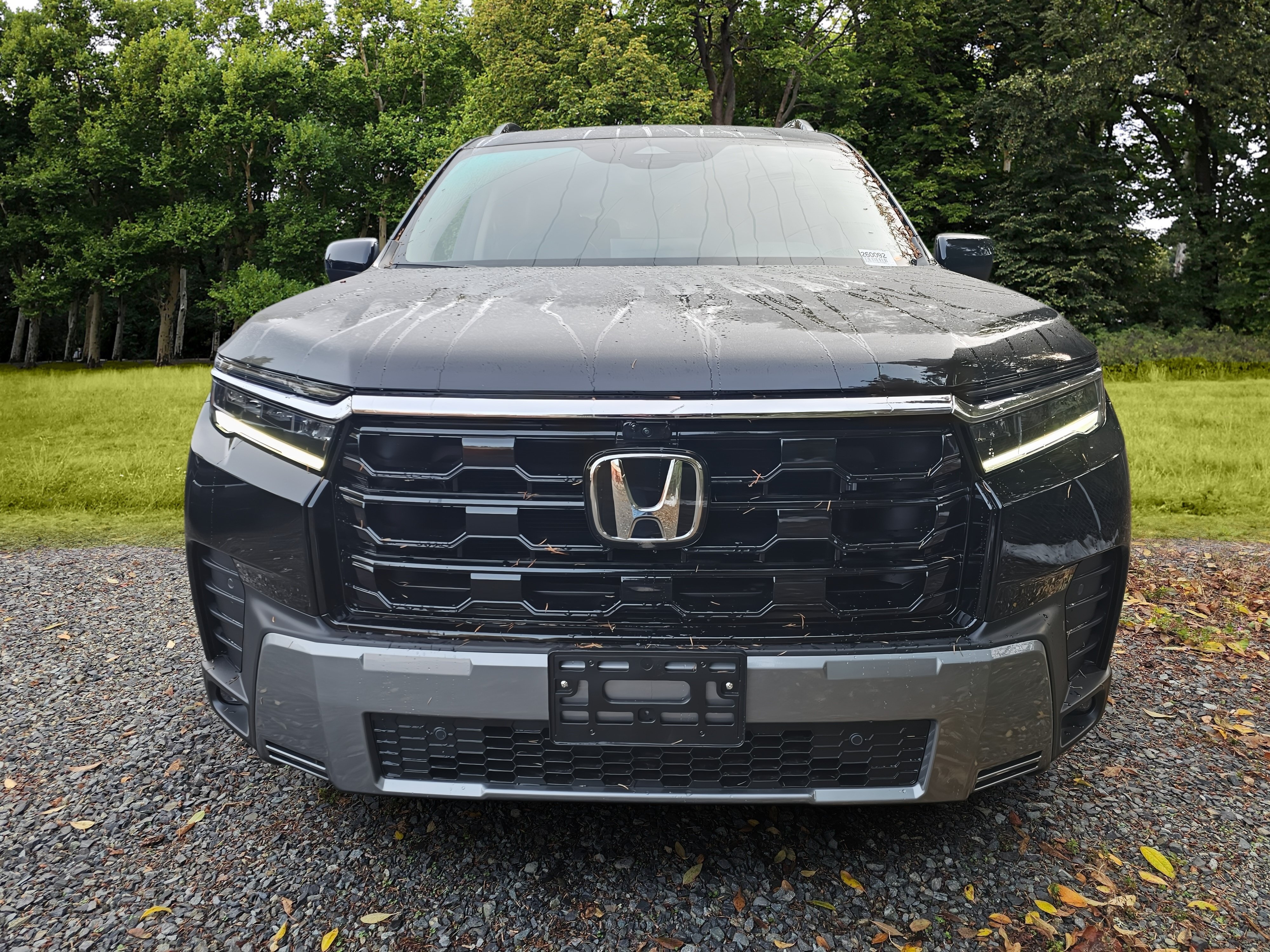 New 2026 Honda Pilot Elite image 2