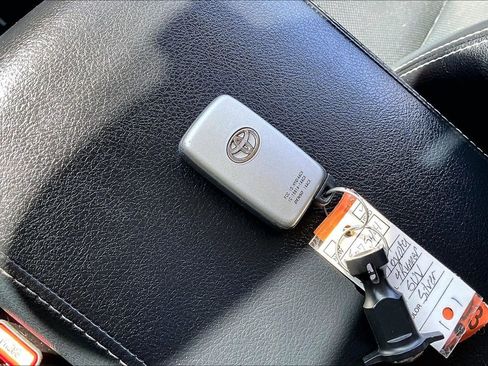 Used 2014 Toyota 4Runner Limited RWD image 14