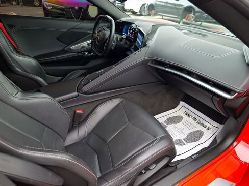 Used 2022 Chevrolet Corvette Stingray Convertible w/ 1LT image 37