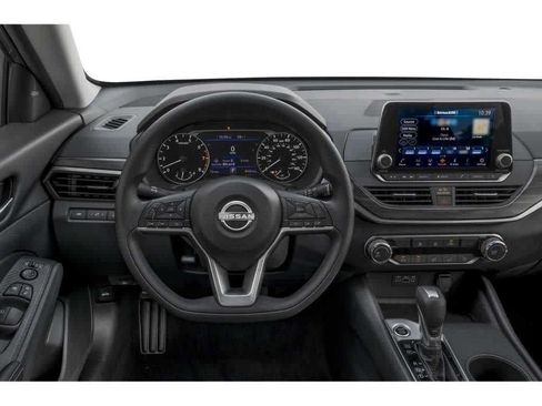 Used 2025 Nissan Altima 2.5 SV FWD image 34