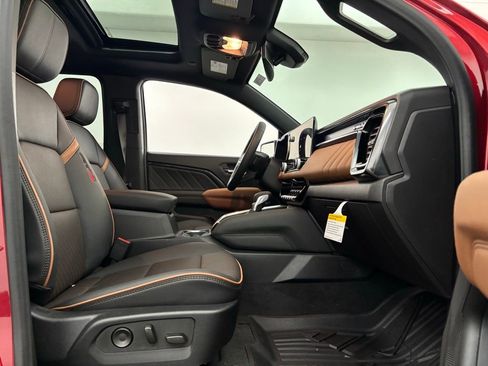 New 2026 GMC Canyon AT4 w/ Technology Plus Package image 32