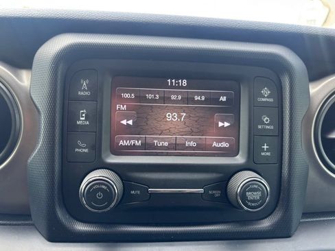 Used 2020 Jeep Wrangler Unlimited Sport AWD/4WD image 9