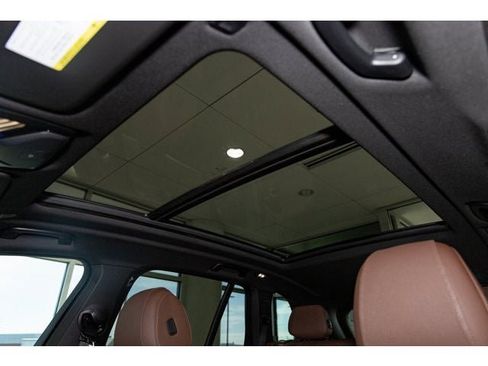 New 2026 BMW X5 xDrive40i w/ Premium Package image 62