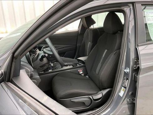 New 2026 Hyundai Elantra SEL Sport Premium FWD image 30