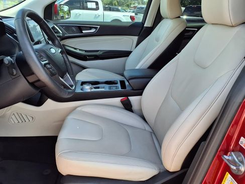 Used 2022 Ford Edge Titanium AWD/4WD image 27