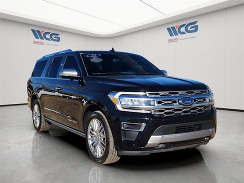 Used 2022 Ford Expedition Max Platinum image 2