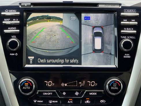 Used 2018 Nissan Murano Platinum w/ Cargo Package image 12