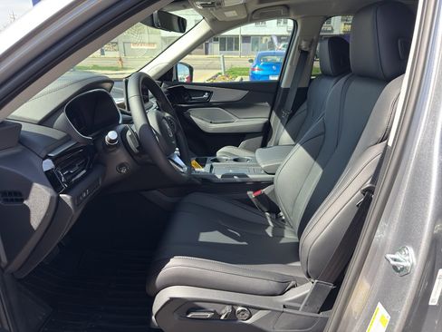 New 2026 Acura MDX SH-AWD image 11