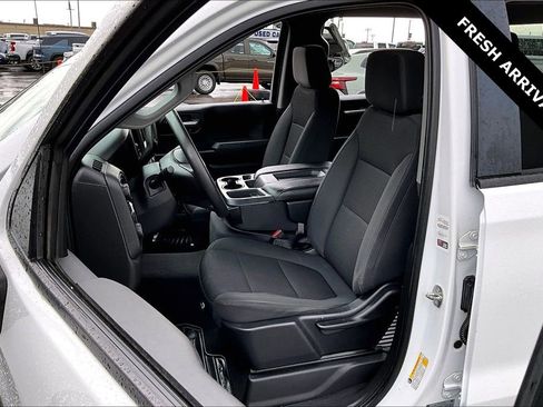 Used 2020 Chevrolet Silverado 1500 Custom image 21