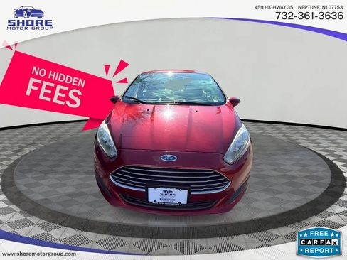 Used 2014 Ford Fiesta SE w/ Comfort Package FWD image 2