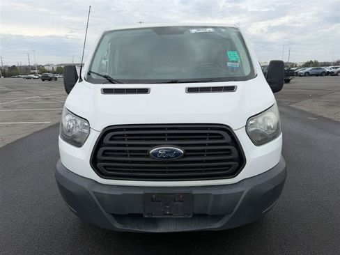 Used 2017 Ford Transit 150 130 Low Roof RWD image 3