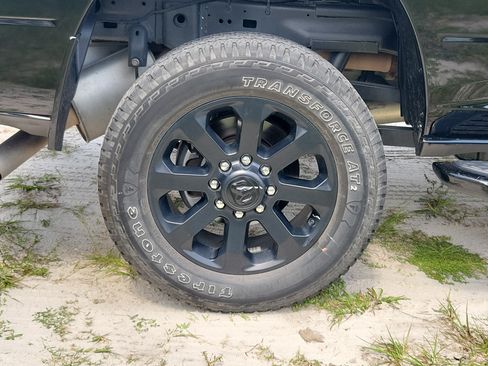 Used 2025 RAM 2500 Big Horn AWD/4WD image 5