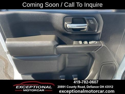 Used 2023 Chevrolet Silverado 2500 Custom w/ Custom Convenience Package AWD/4WD image 10