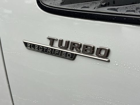 Certified 2025 Mercedes-Benz AMG GT 43 image 28