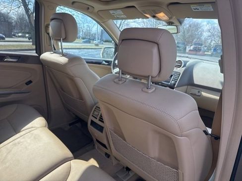 Used 2010 Mercedes-Benz ML 350 4MATIC image 13