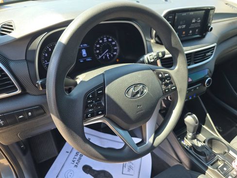 Used 2020 Hyundai Tucson SE w/ Cargo Package FWD image 10