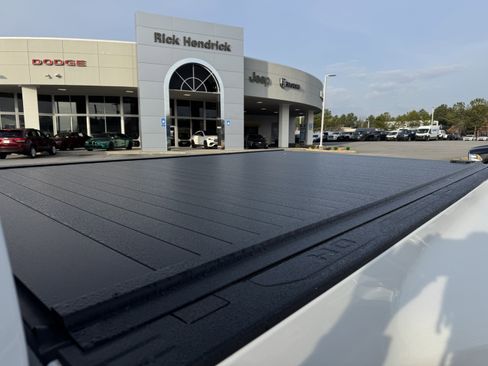 Used 2021 GMC Sierra 3500 Denali w/ Denali Ultimate Package image 13