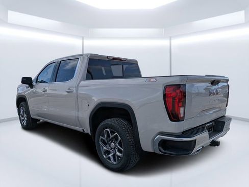 New 2026 GMC Sierra 1500 SLE w/ X31 Off-Road Package AWD/4WD image 5